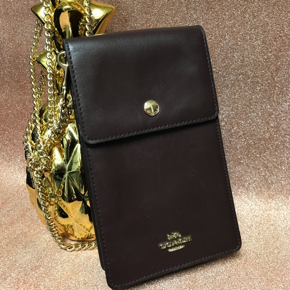 ❌❌ SOLD❌❌ Coach Pouch Crossbody - Picture 3 of 9